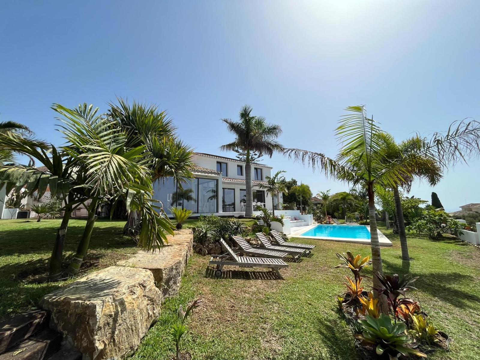 Bed & Breakfast In Villa Eden Palm Benalmádena Εξωτερικό φωτογραφία
